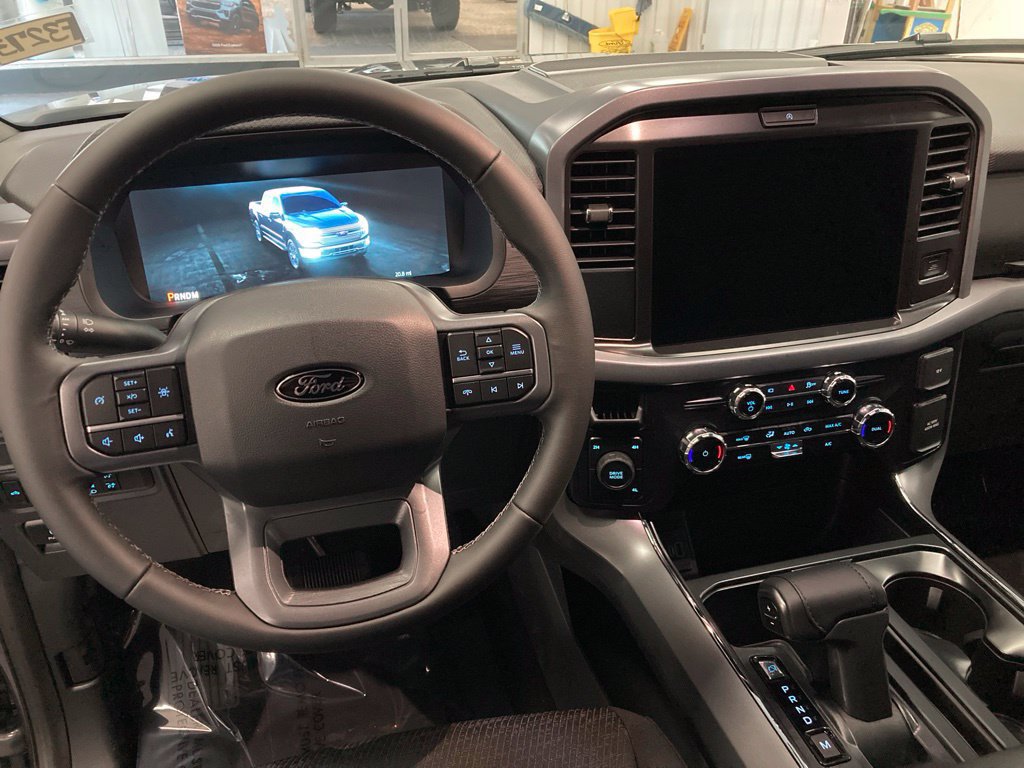 New 2026 Ford F150 XLT w/ XLT Black Appearance Package AWD/4WD image 28