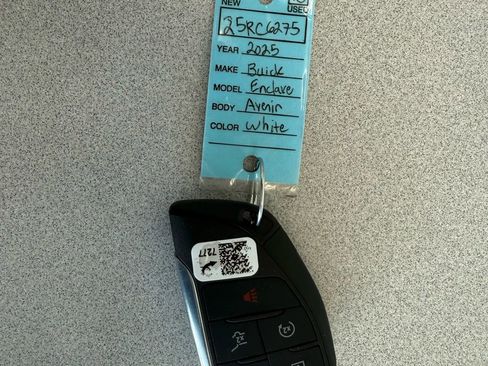 Used 2025 Buick Enclave Avenir w/ Trailering Package, 5000 lbs. image 39