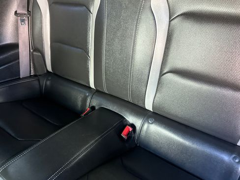 Used 2017 Chevrolet Camaro SS RWD image 14