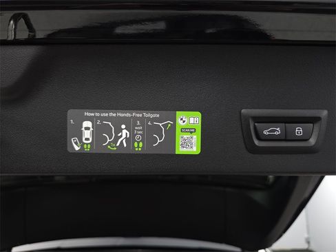 New 2026 BMW X3 xDrive30 w/ Premium Package image 13