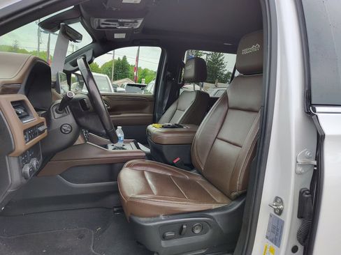 Used 2021 Chevrolet Tahoe High Country AWD/4WD image 8