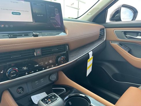 New 2026 Nissan Rogue Platinum image 20