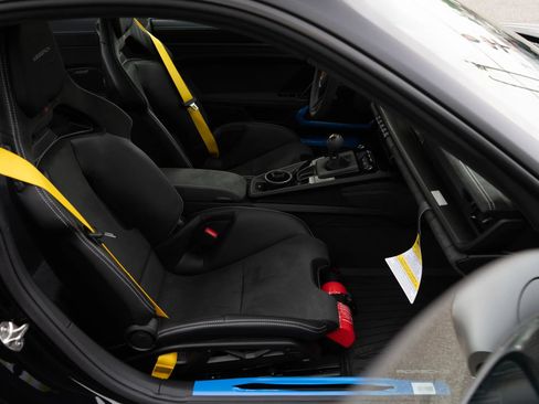 Used 2026 Porsche 911 GT3 RWD image 64