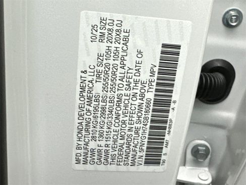 New 2025 Honda Pilot Touring image 38