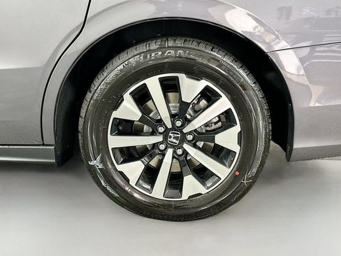 New 2026 Honda Odyssey EX-L image 22