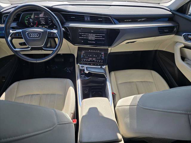 Used 2024 Audi Q8 e-tron Premium Plus w/ Premium Plus Package AWD/4WD image 19