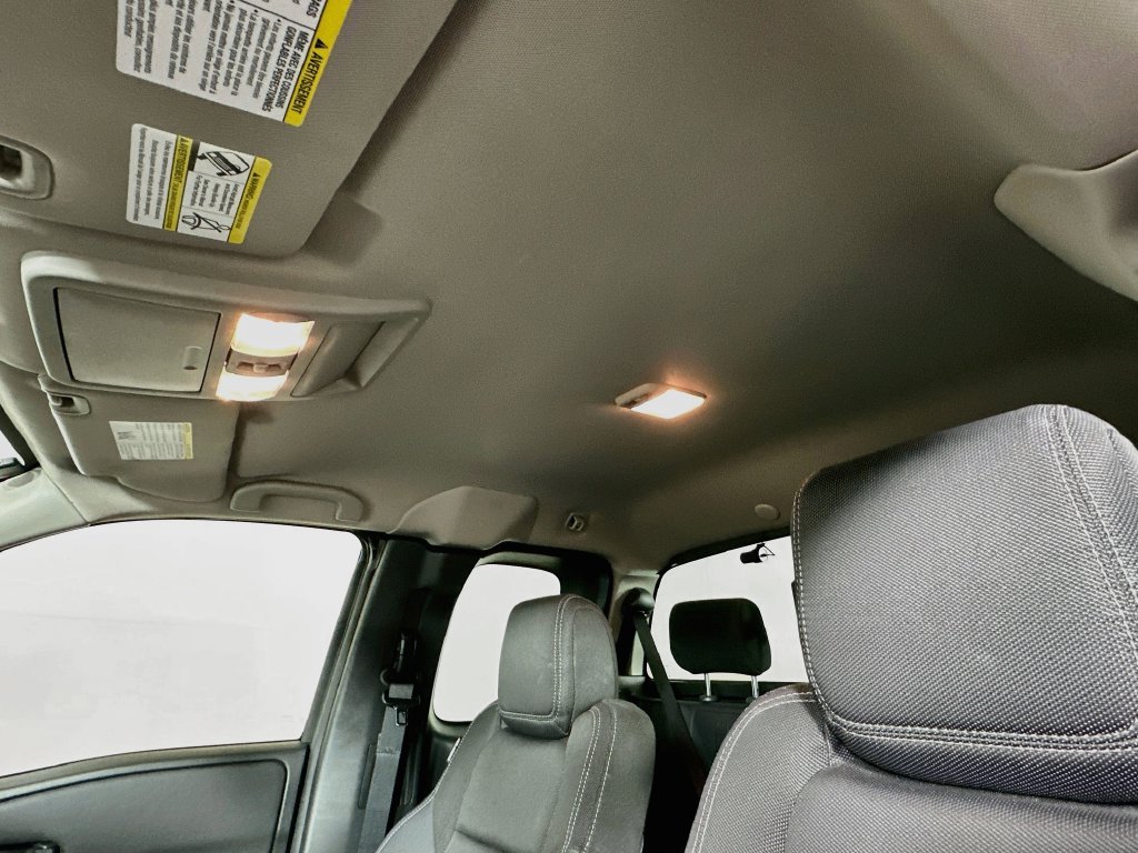 Used 2024 Nissan Frontier SV w/ SV Convenience Package RWD image 10