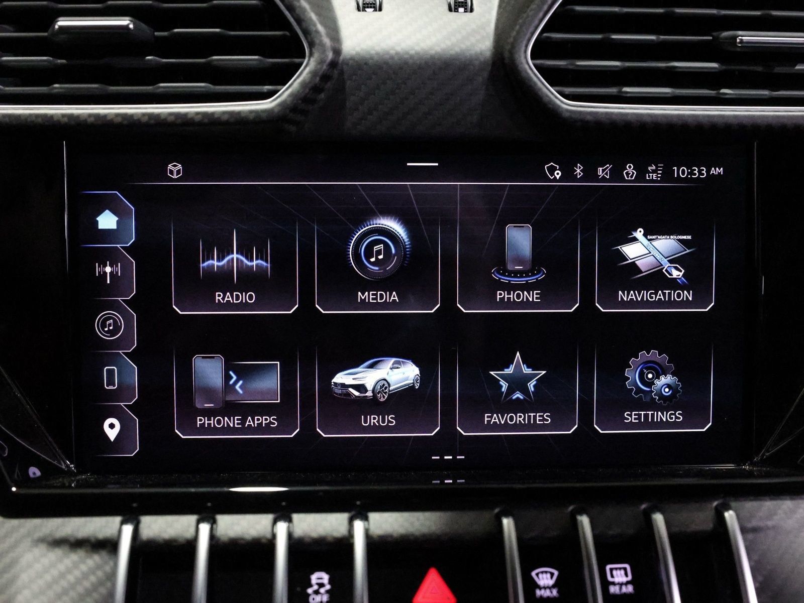 Used 2023 Lamborghini Urus Performante AWD/4WD image 39