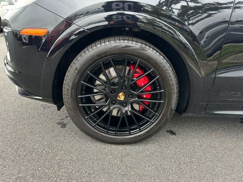 Used 2021 Porsche Cayenne GTS AWD/4WD image 44
