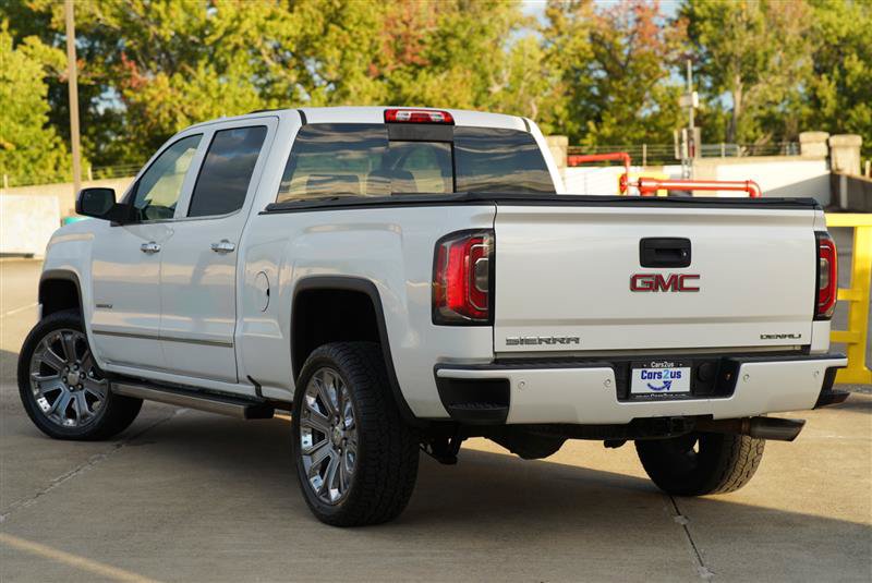 Used 2016 GMC Sierra 1500 Denali w/ Denali Ultimate Package AWD/4WD image 4