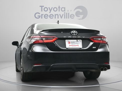 Used 2024 Toyota Camry SE w/ Convenience Package image 12