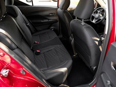 Used 2024 Nissan Kicks SV image 46