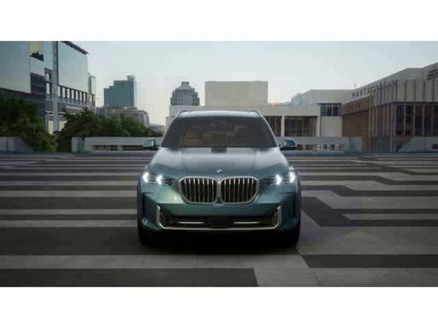 Used 2026 BMW X5 sDrive40i w/ Climate Comfort Package RWD image 3