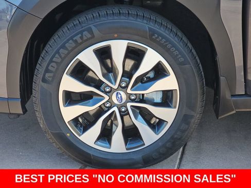 Used 2023 Subaru Outback Limited XT AWD/4WD image 37