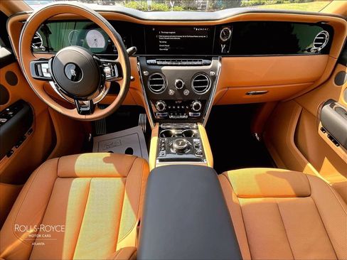 New 2026 Rolls-Royce Cullinan AWD/4WD image 5