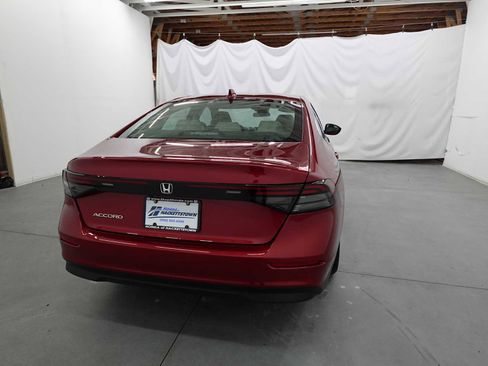 Certified 2024 Honda Accord EX image 5