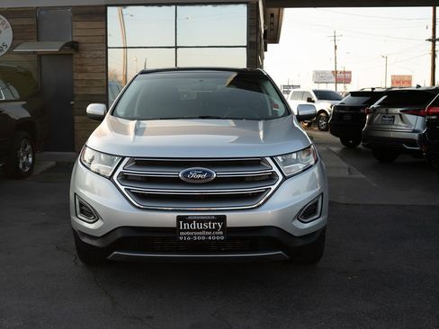 Used 2017 Ford Edge Titanium w/ Equipment Group 301A image 2