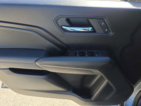 Used 2023 Chevrolet Colorado LT w/ LT Convenience Package image 17