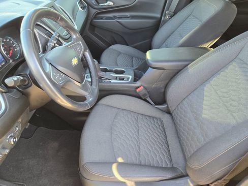 Used 2020 Chevrolet Equinox LT image 8