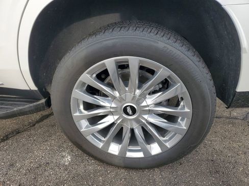 Used 2024 Cadillac Escalade Premium Luxury w/ LPO, Floor Liner Package image 34