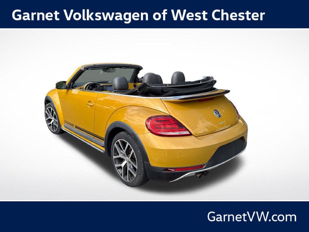 Used 2017 Volkswagen Beetle 1.8T Dune FWD image 3