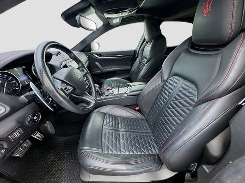 Used 2022 Maserati Ghibli F Tributo image 13