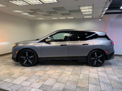 Used 2023 BMW iX M60 w/ Executive Package AWD/4WD image 10