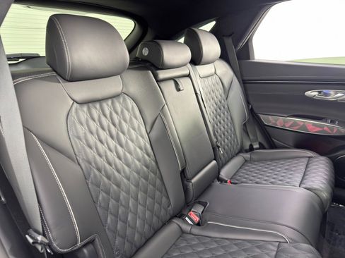 Used 2025 Genesis GV70 3.5T Sport w/ Sport Advanced Package image 45