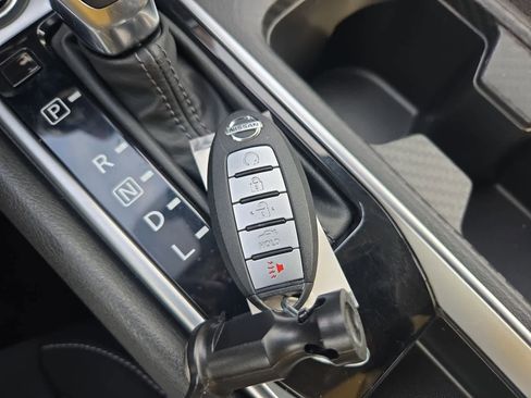 Used 2021 Nissan Sentra SV image 32