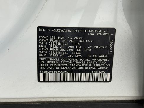 Used 2024 Volkswagen ID.4 2WD image 19