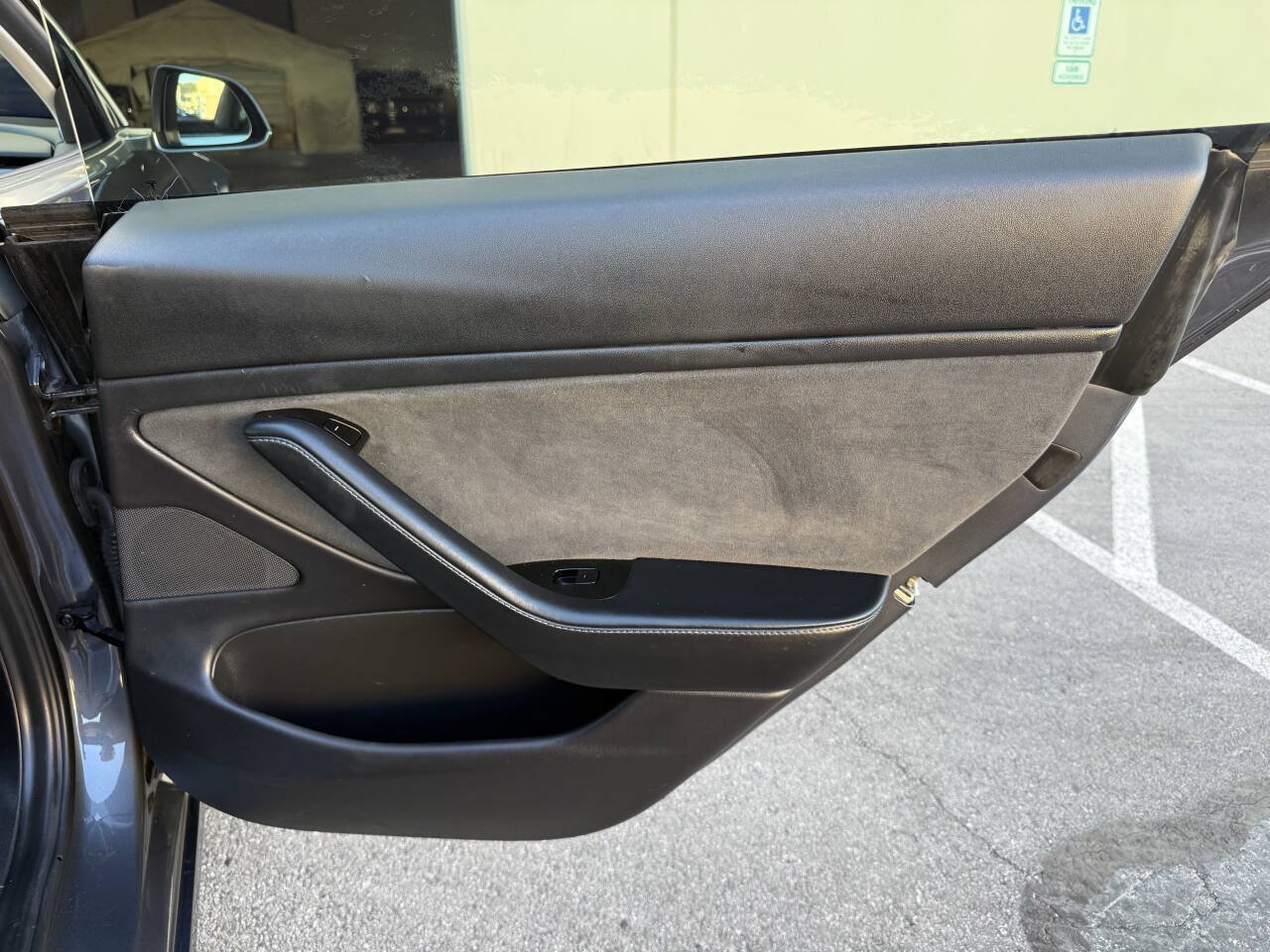 Used 2019 Tesla Model 3 Long Range AWD/4WD image 25