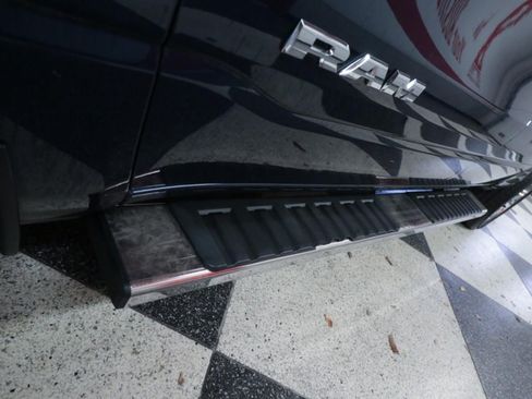 Used 2023 RAM 1500 Lone Star RWD image 39