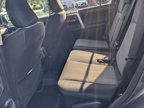 Used 2018 Toyota 4Runner SR5 AWD/4WD image 15
