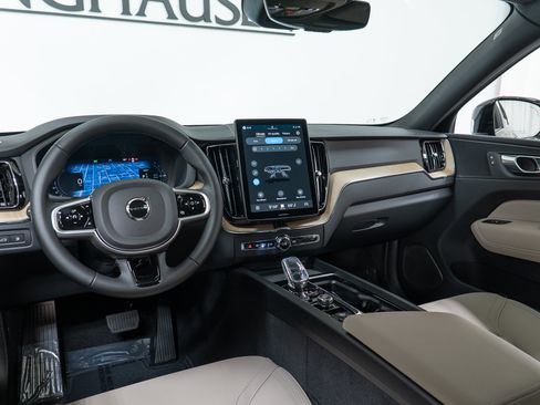 New 2026 Volvo XC60 T8 Plus w/ Climate Package AWD/4WD image 16