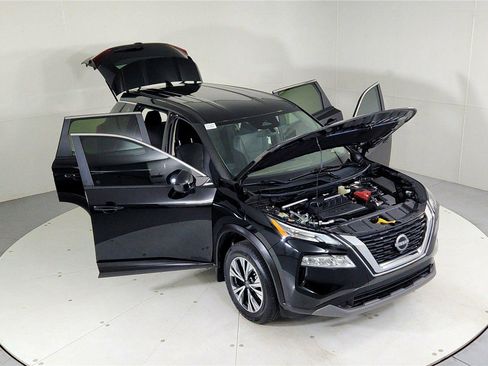 Certified 2023 Nissan Rogue SV image 45