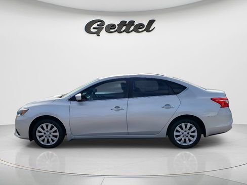 Used 2017 Nissan Sentra S FWD image 8