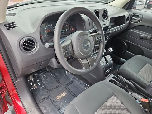 Used 2013 Jeep Patriot Sport w/ Tire & Wheel Group AWD/4WD image 10