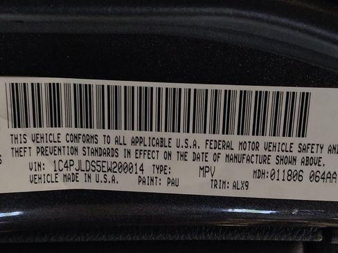 Used 2014 Jeep Cherokee Limited FWD image 33