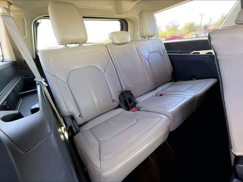 Used 2021 Ford Expedition Max Limited image 37