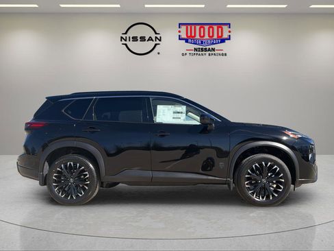 New 2026 Nissan Rogue SV AWD/4WD image 2