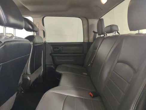 Used 2022 RAM 1500 Tradesman w/ Chrome Appearance Group image 5