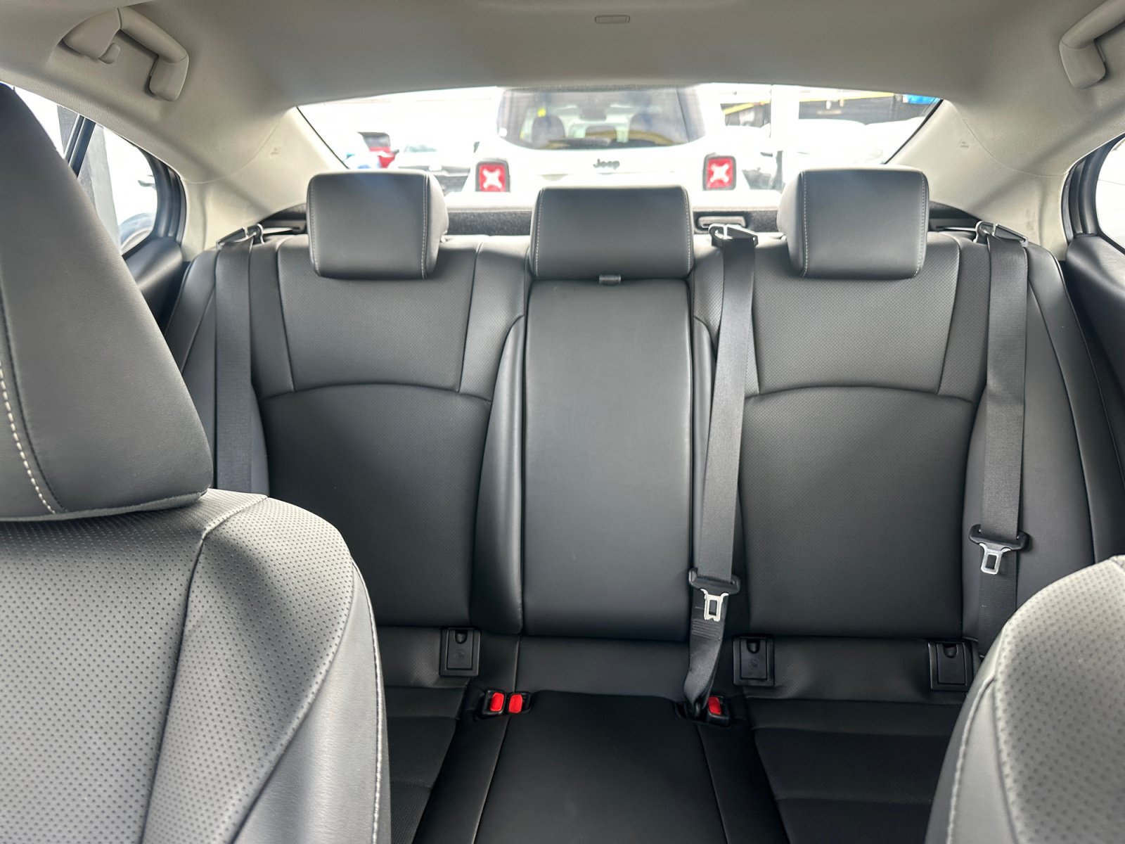 Used 2024 Lexus ES 300h w/ Premium Package FWD image 26