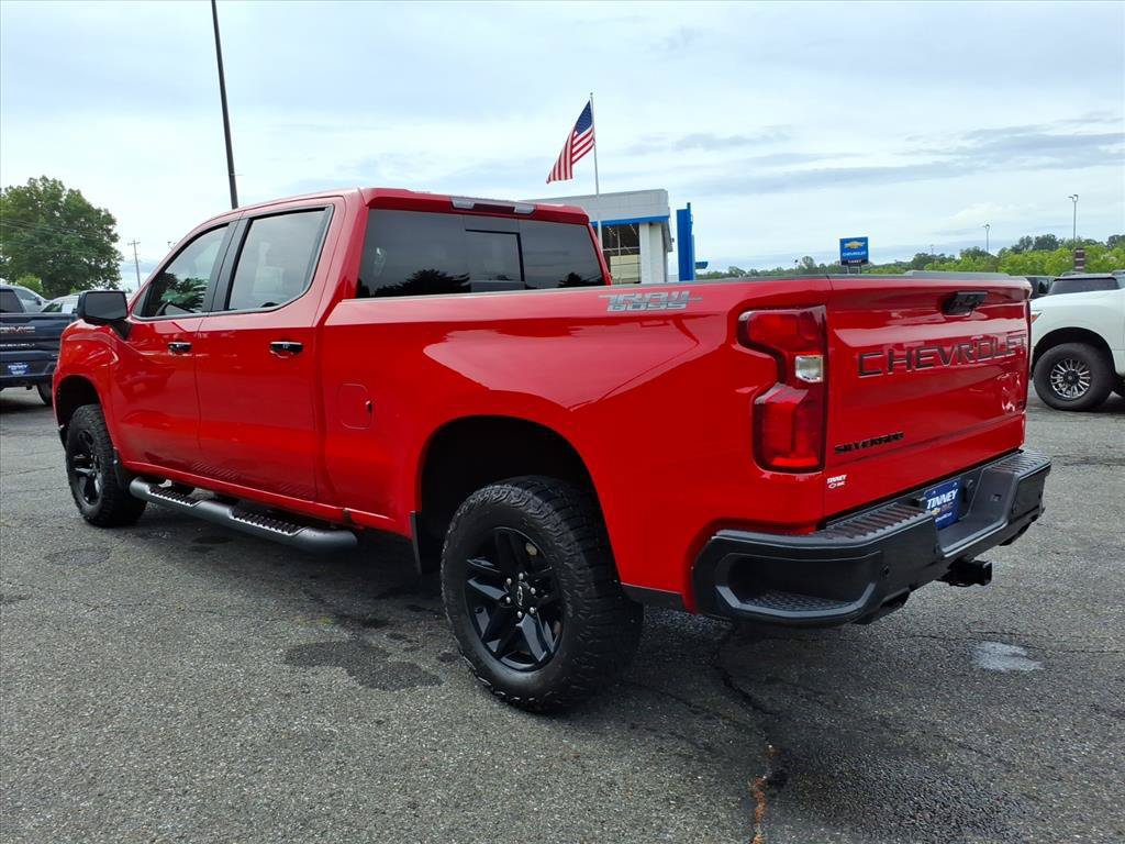 Used 2024 Chevrolet Silverado 1500 LT Trail Boss w/ LT Trail Boss Premium Package AWD/4WD image 5