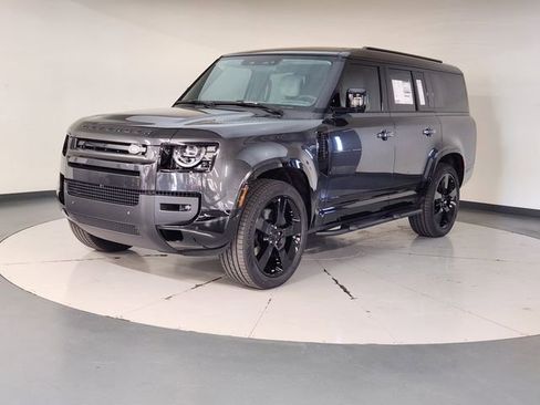 New 2026 Land Rover Defender 130 X-Dynamic SE image 1