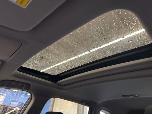 Used 2021 Honda CR-V EX image 14