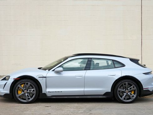 Used 2022 Porsche Taycan Turbo S w/ Technology Package AWD/4WD image 55