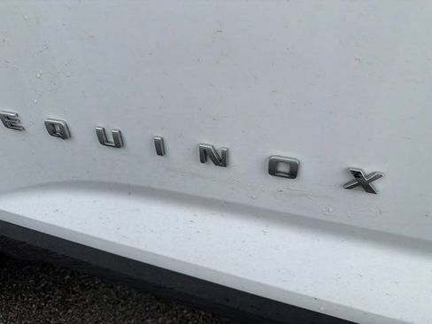 Used 2026 Chevrolet Equinox LT AWD/4WD image 30