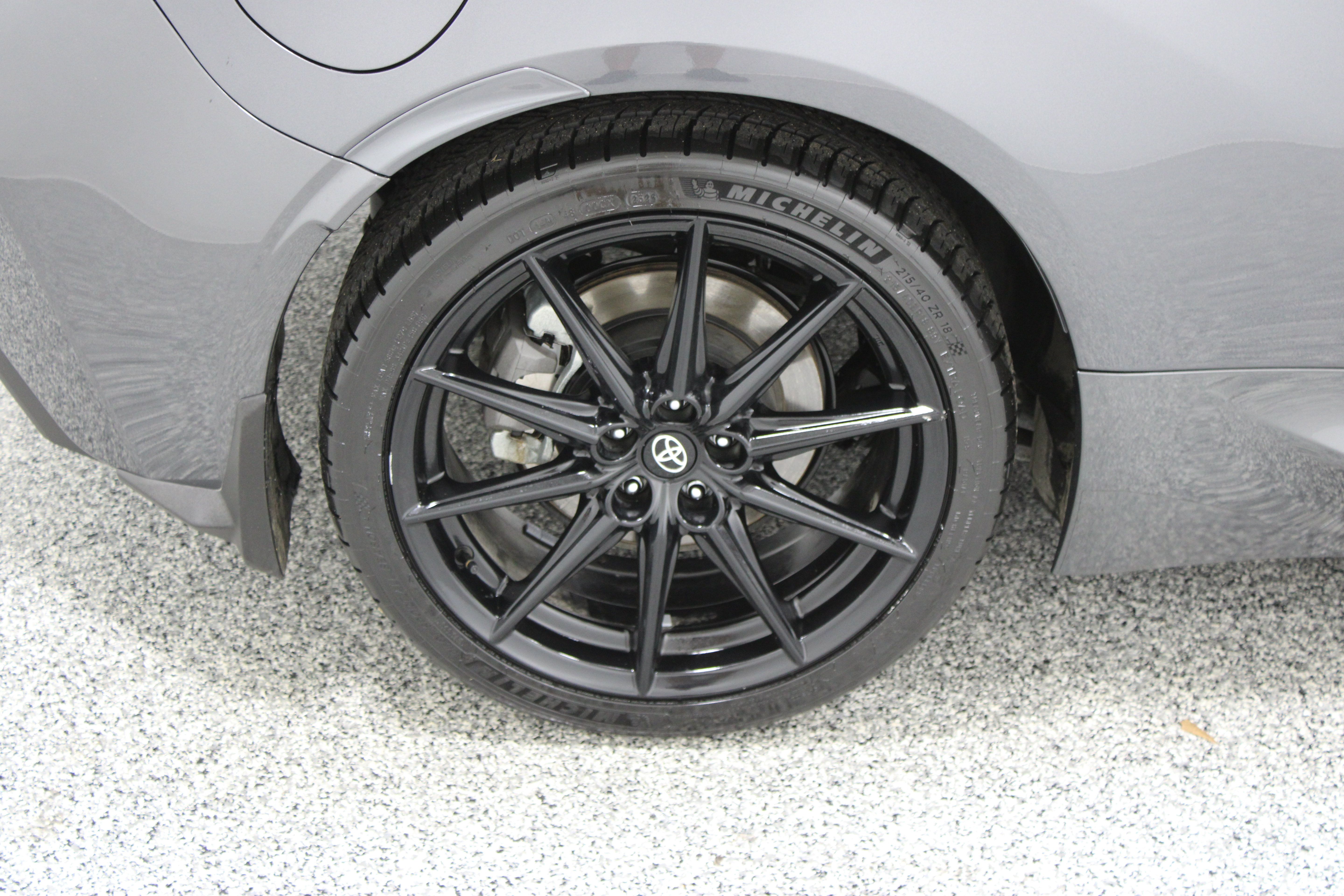 Used 2025 Toyota GR86 Premium RWD image 6