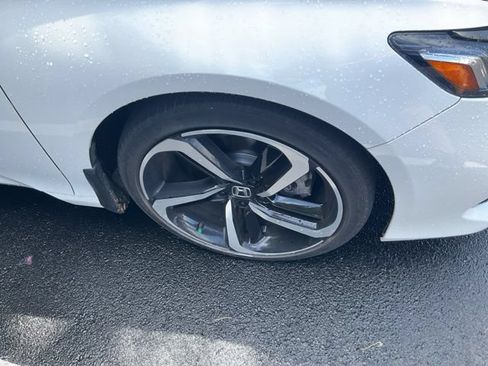 Used 2022 Honda Accord Sport Special Edition image 4