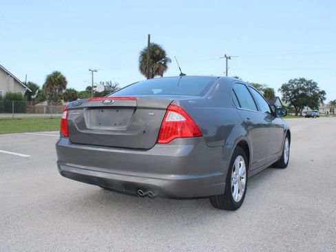 Used 2012 Ford Fusion SE FWD image 32